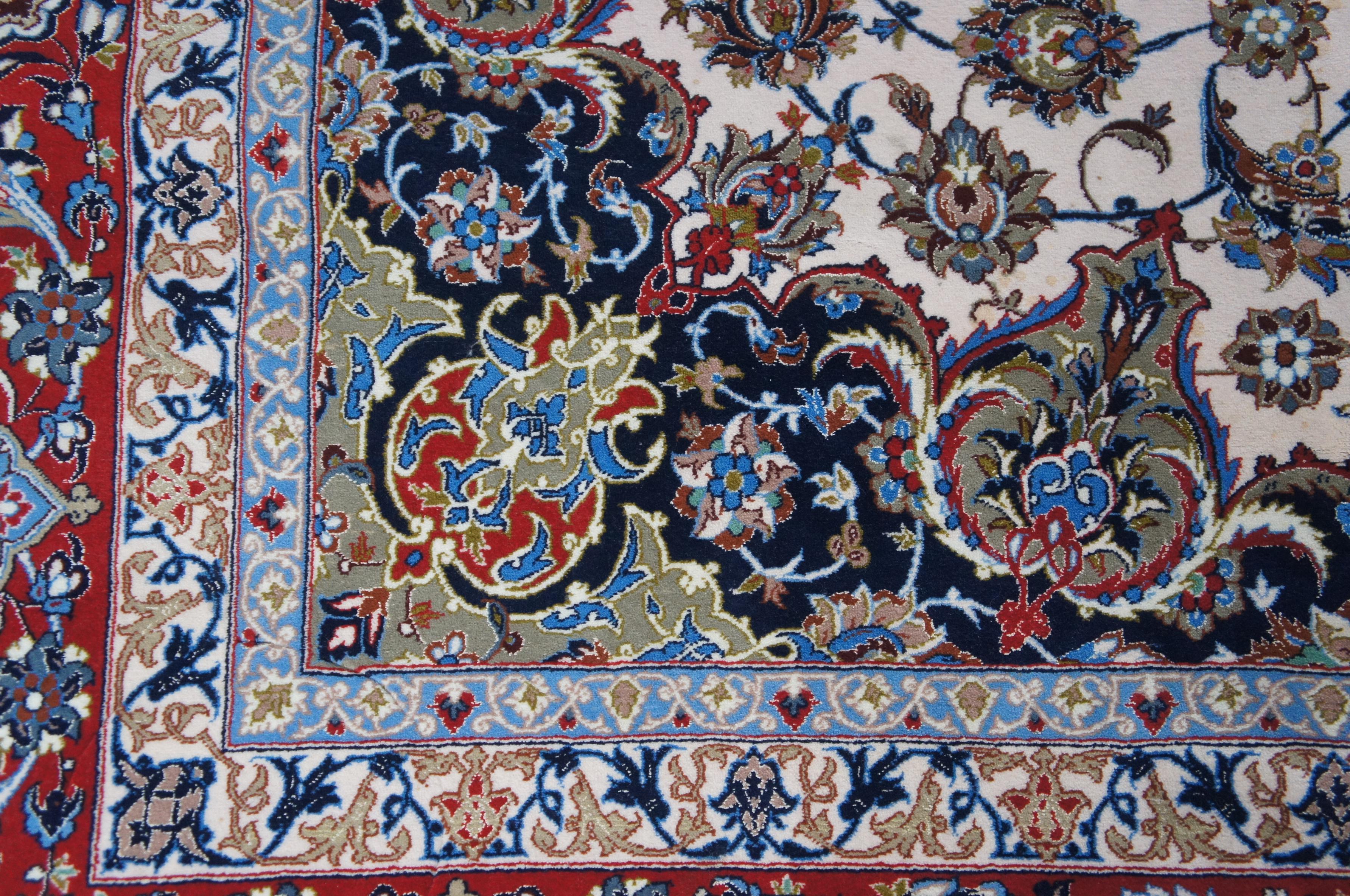 Alfombra Persa Nain de Seda y Lana con Medallón Floral 7' x 10.5' en venta 1
