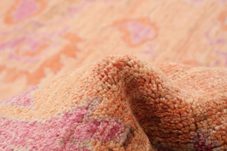 Fine Persian Oushak Rug, Pink & Orange, Transitional Floral Design - 9'x12' For Sale 1