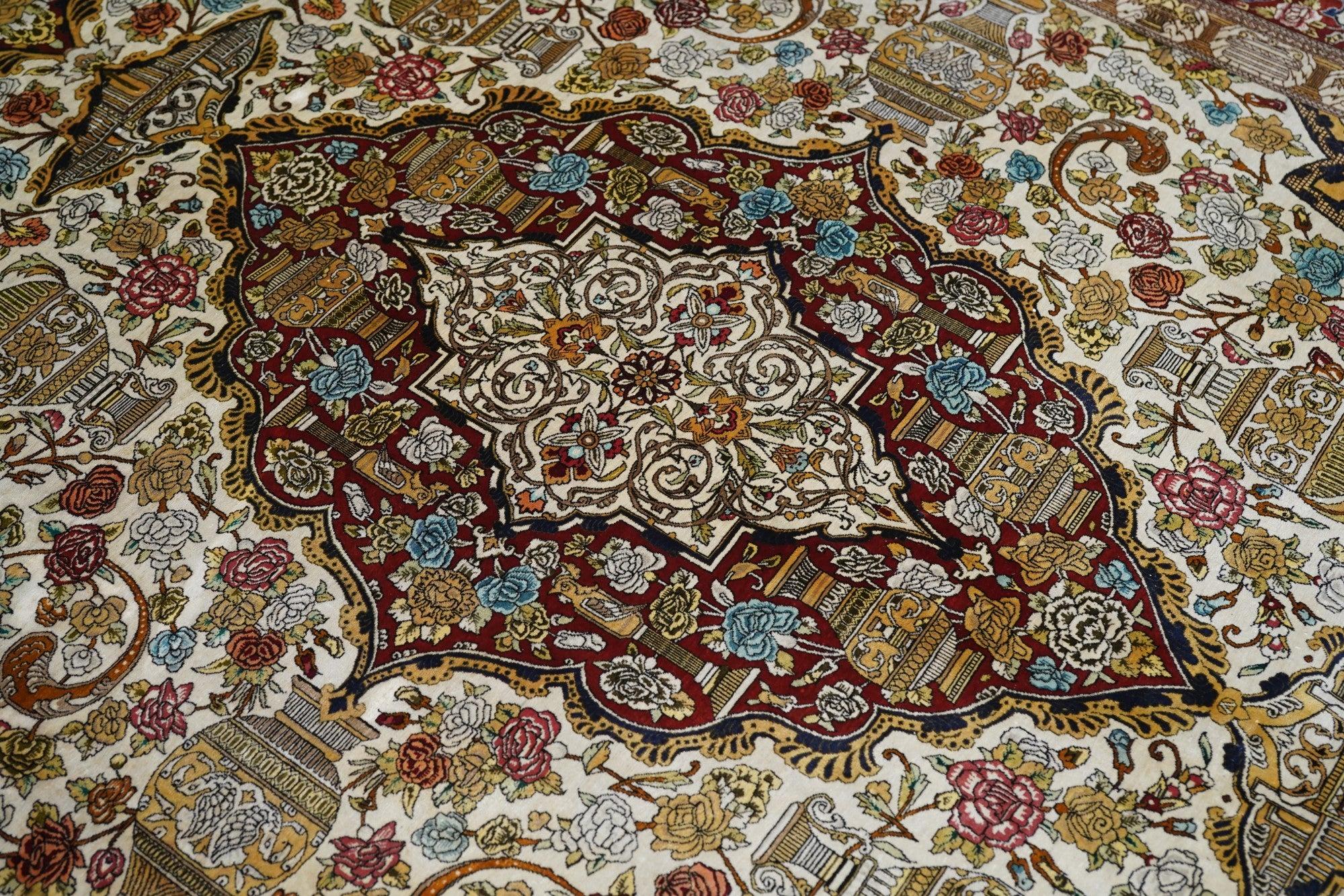 Tappeto Qum in seta fine persiano 6'6'' x 9'10'' in vendita 3