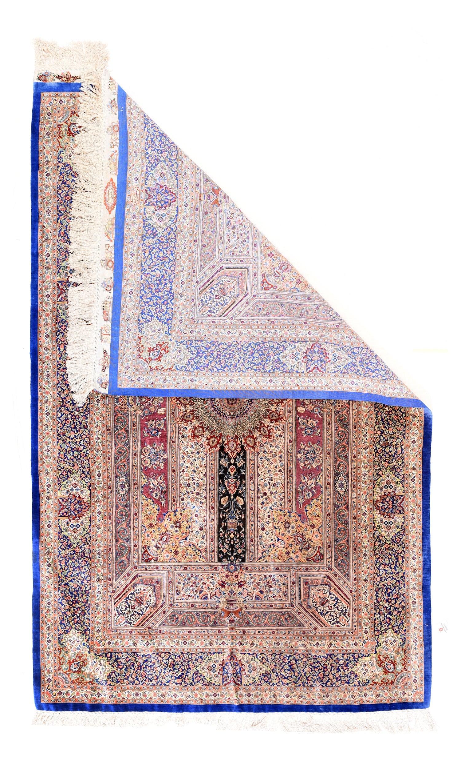 Feiner persischer Qum- Jamshidi-Teppich aus Seide, signiert, 4'4'' x 6'11'' im Zustand „Neu“ im Angebot in New York, NY
