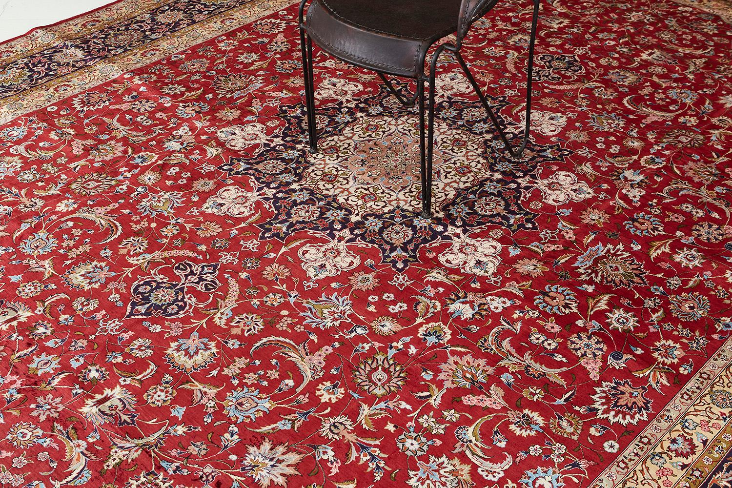 Fine Persian Silk Tabriz In Good Condition For Sale In WEST HOLLYWOOD, CA