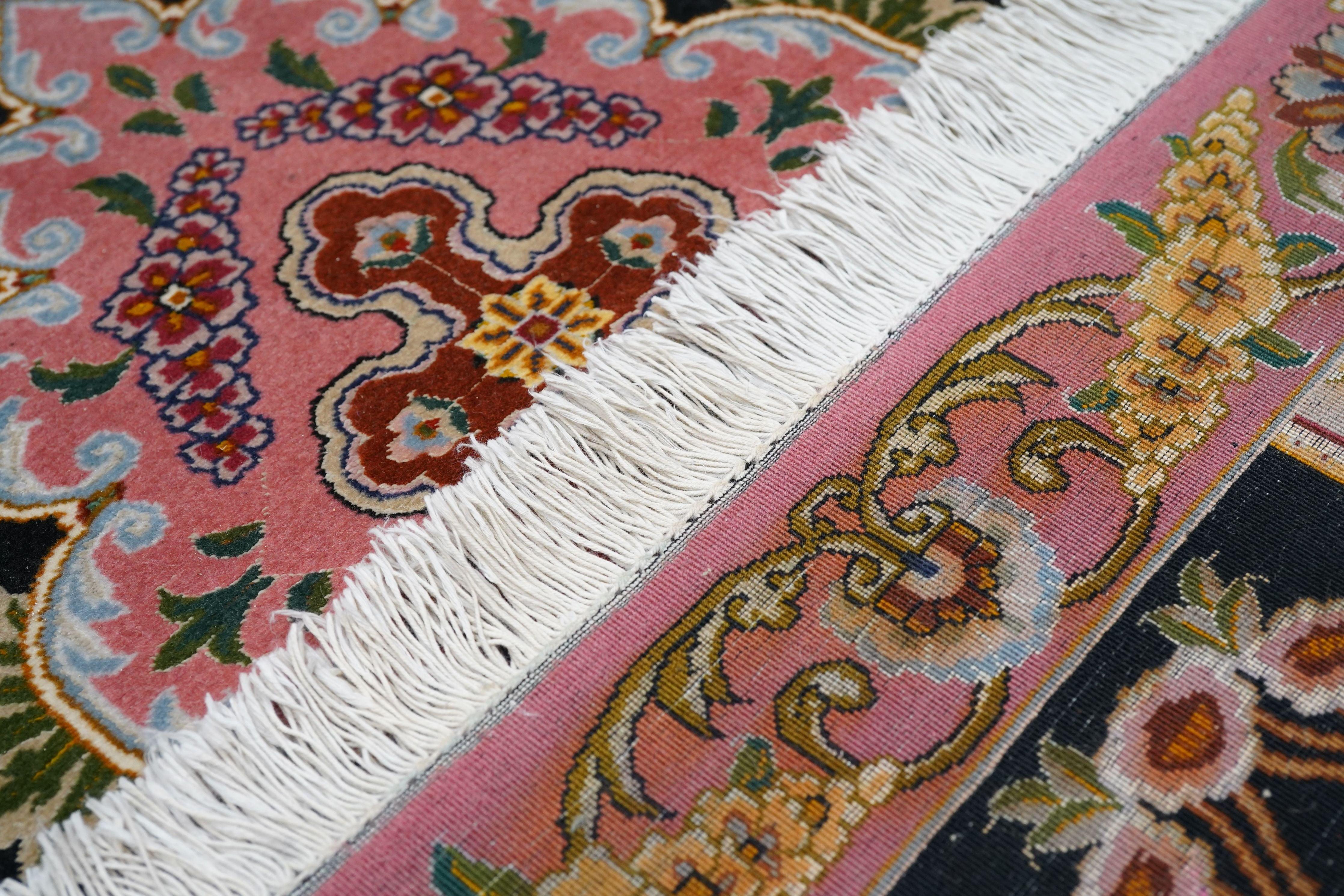Runner in lana e seta persiano Tabriz d'epoca estremamente fine 2'7'' x 10'3'' in vendita 2