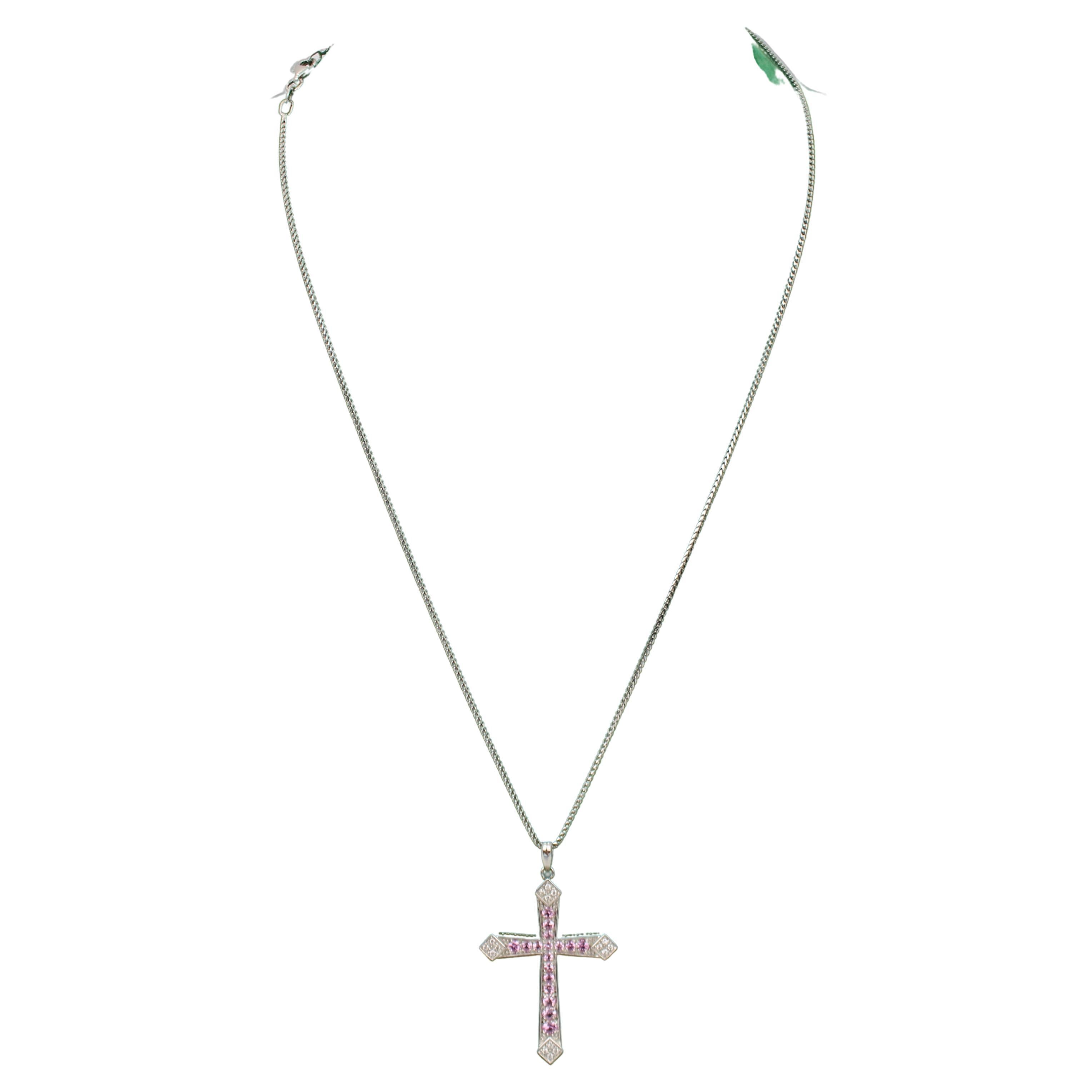 Collier Crucifix en or blanc 18 ct avec diamants roses et blancs