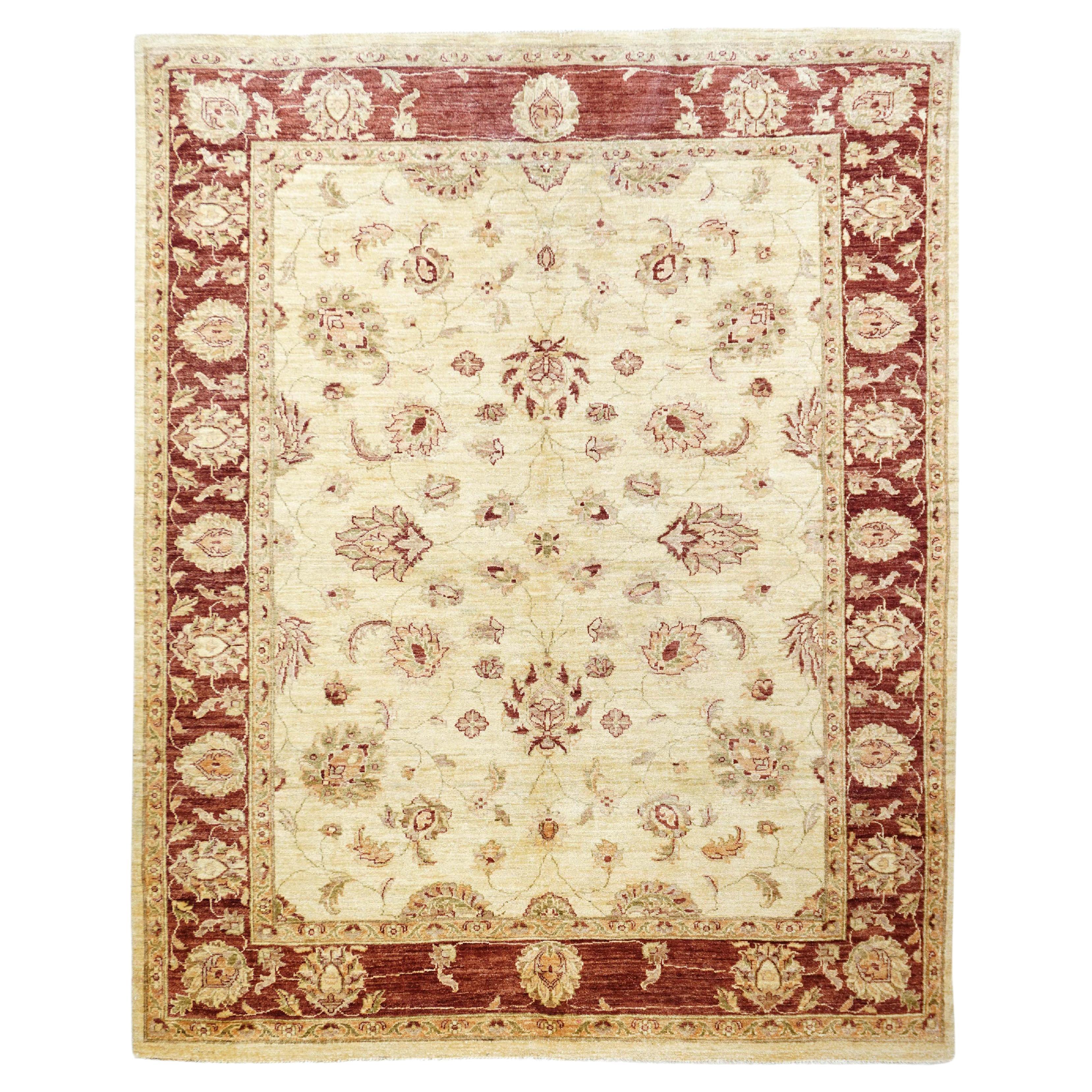 Fine Pishawar Pakistan Rug, Hand Knotted