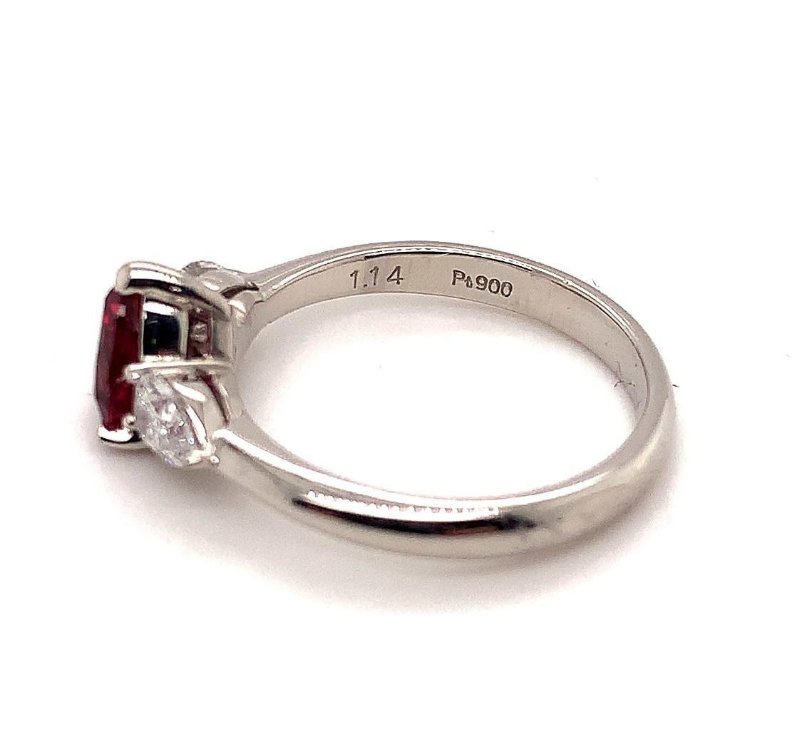 Anillo de platino fino con rubí de 1,14 ct y diamante de 0,52 ctw en venta 2