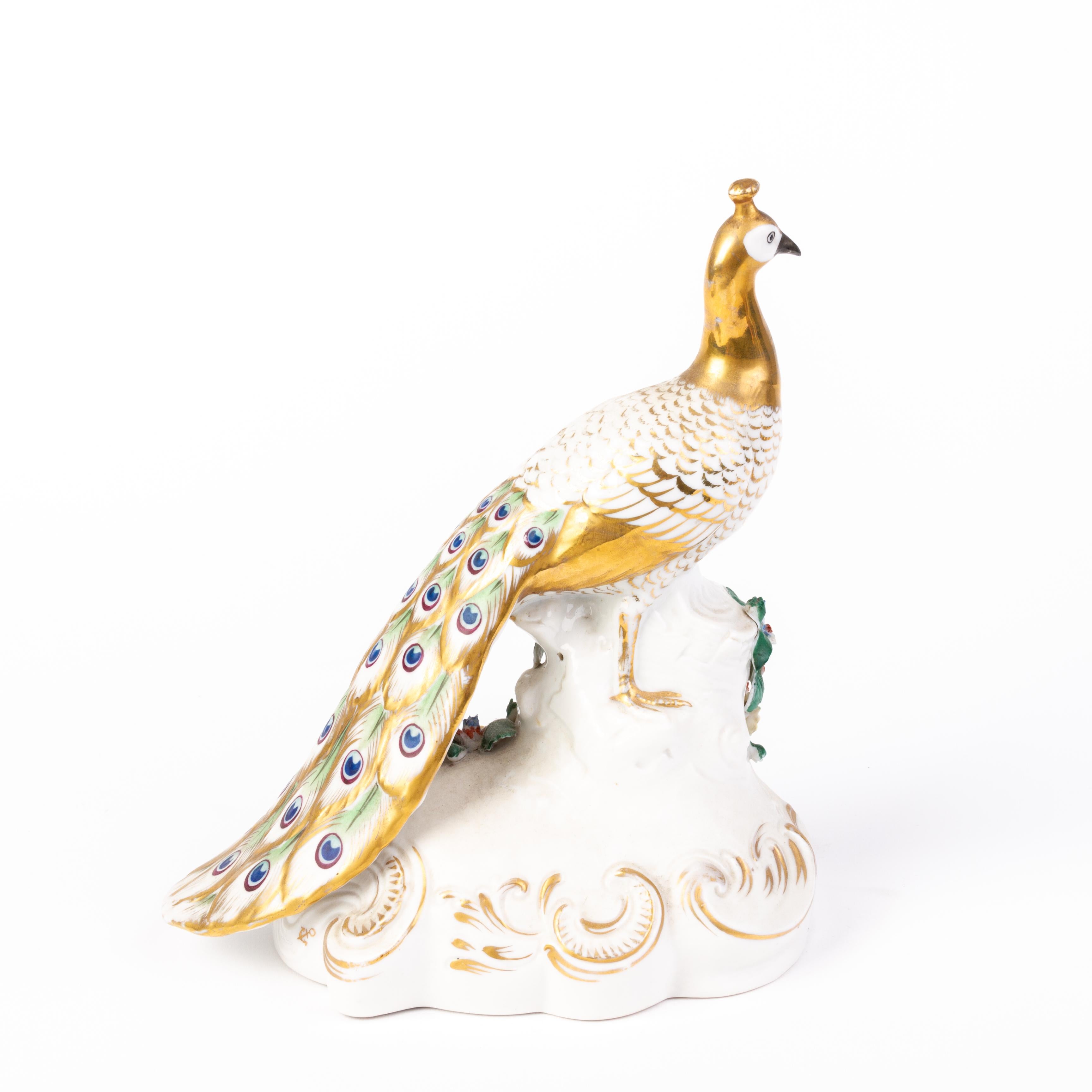Fine Porcelain Polychrome Peacock Sculpture 19th Century  In Good Condition In Nottingham, GB