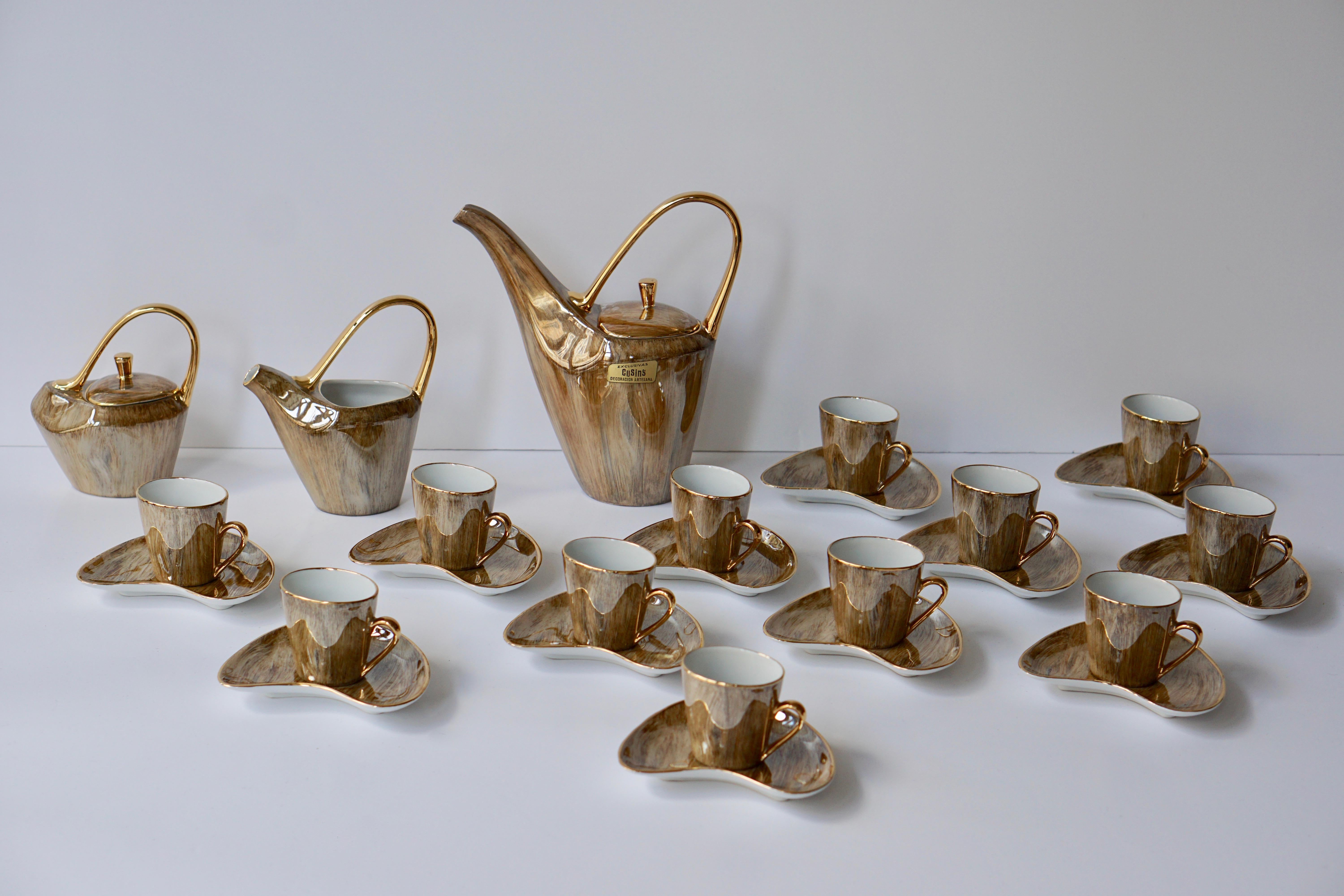Gilt Fine Porcelain Tea and Coffee Set For Sale