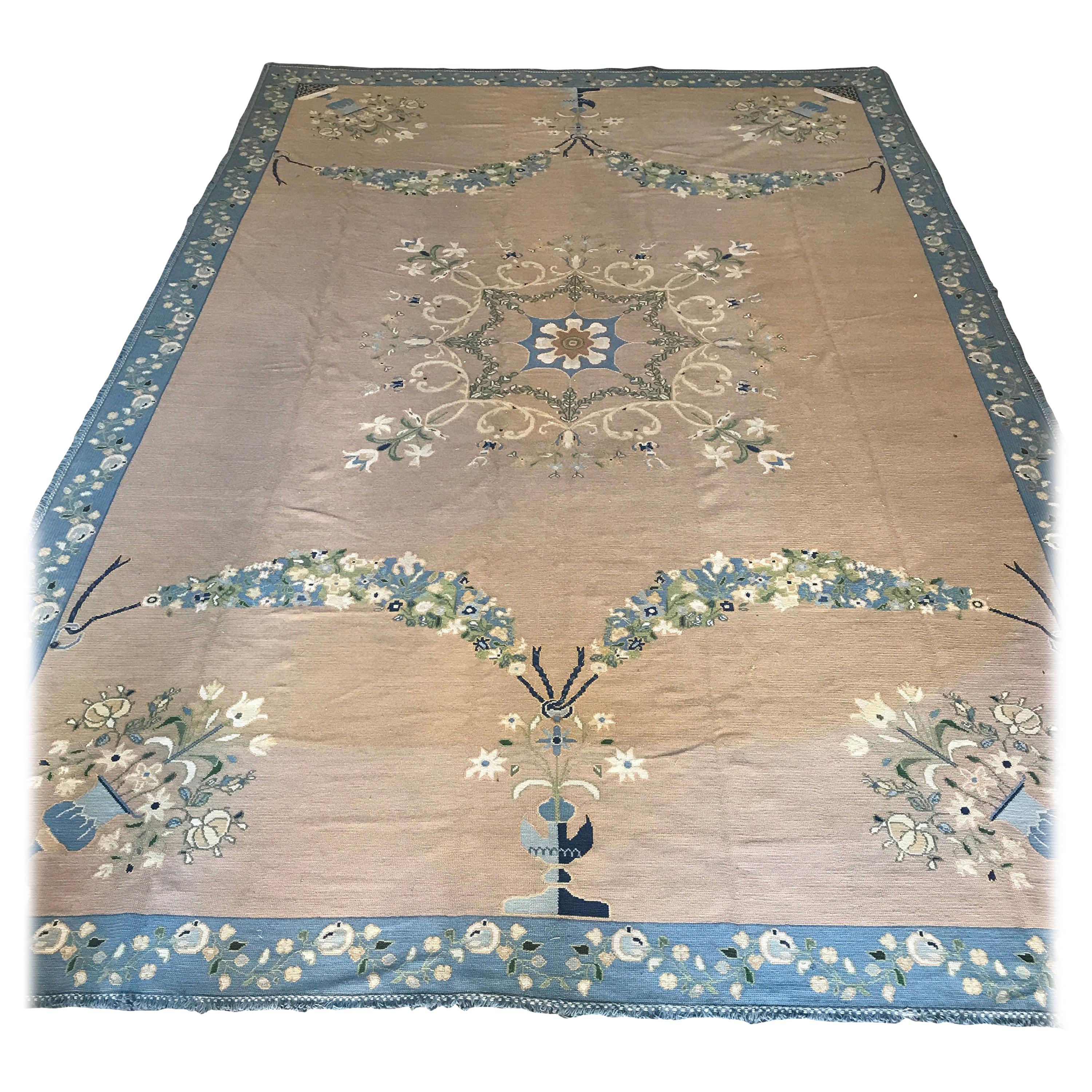 Fine Portuguese Needlepoint Rug from the Arraiolos Factory, 1920s For Sale