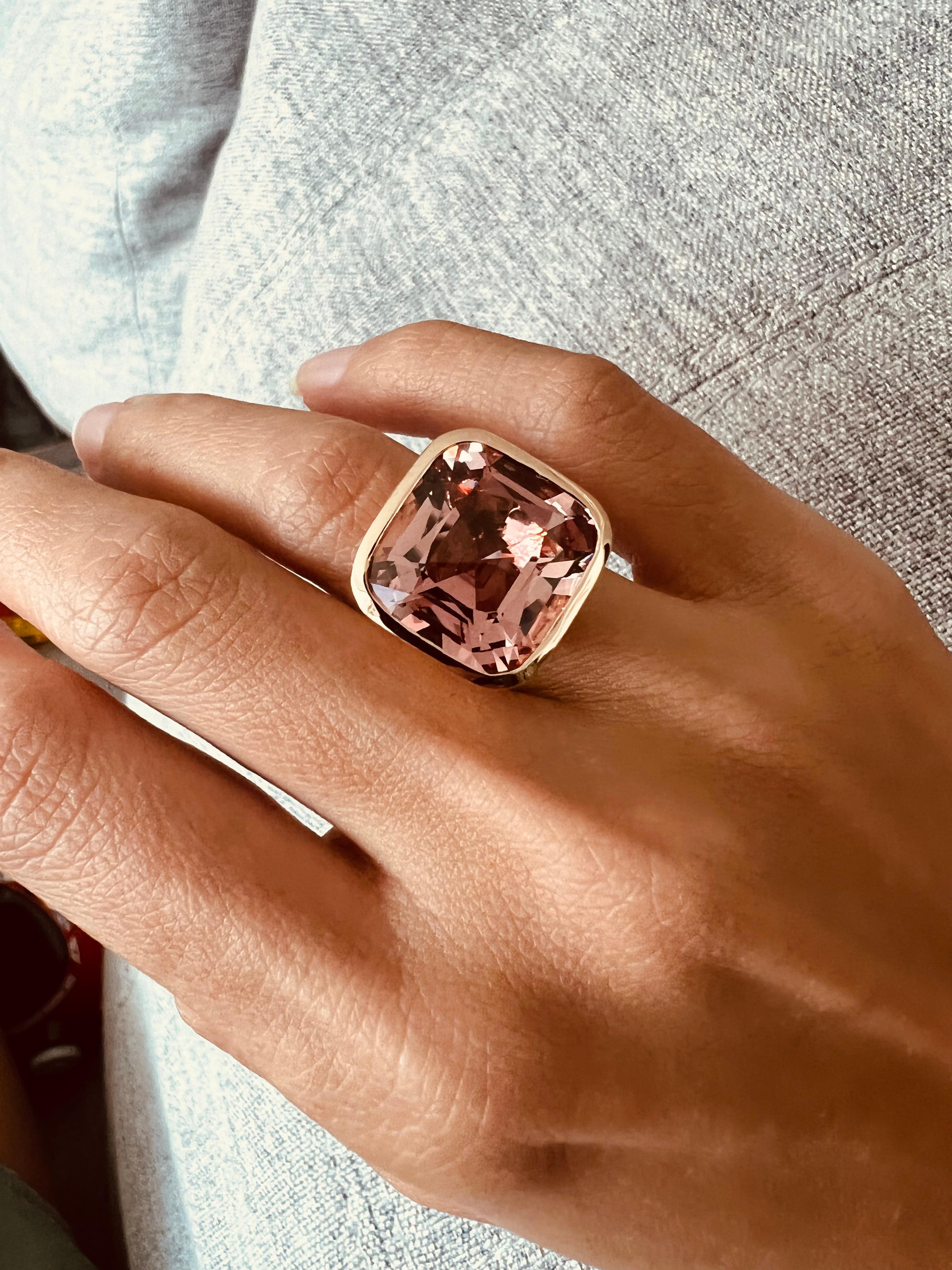 Anillo de Cóctel de Morganita Fina de Tamaño Premium en Nuevo estado para la venta en Bangkok, TH