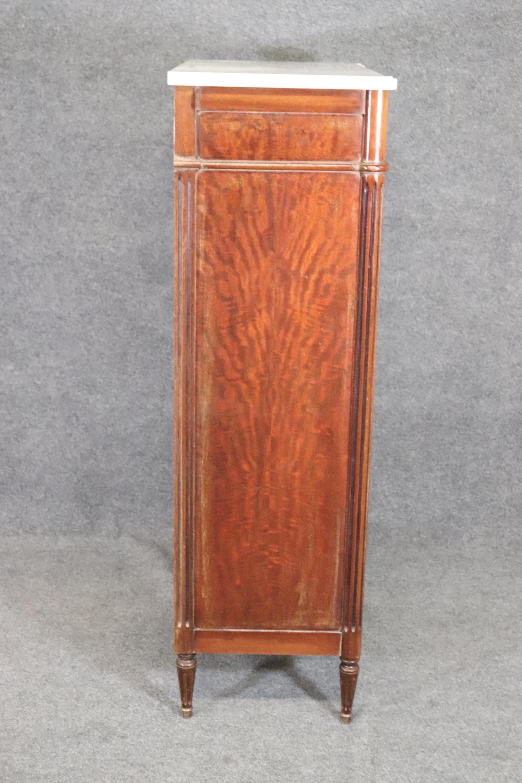 Fine Quaity Walnut French Louis XVI Directoire Brass Trimmed Marble Top Dresser For Sale 4