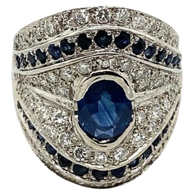 Fine Quality 0.75ct Oval Sapphire Ring in 18ct White Gold For Sale
