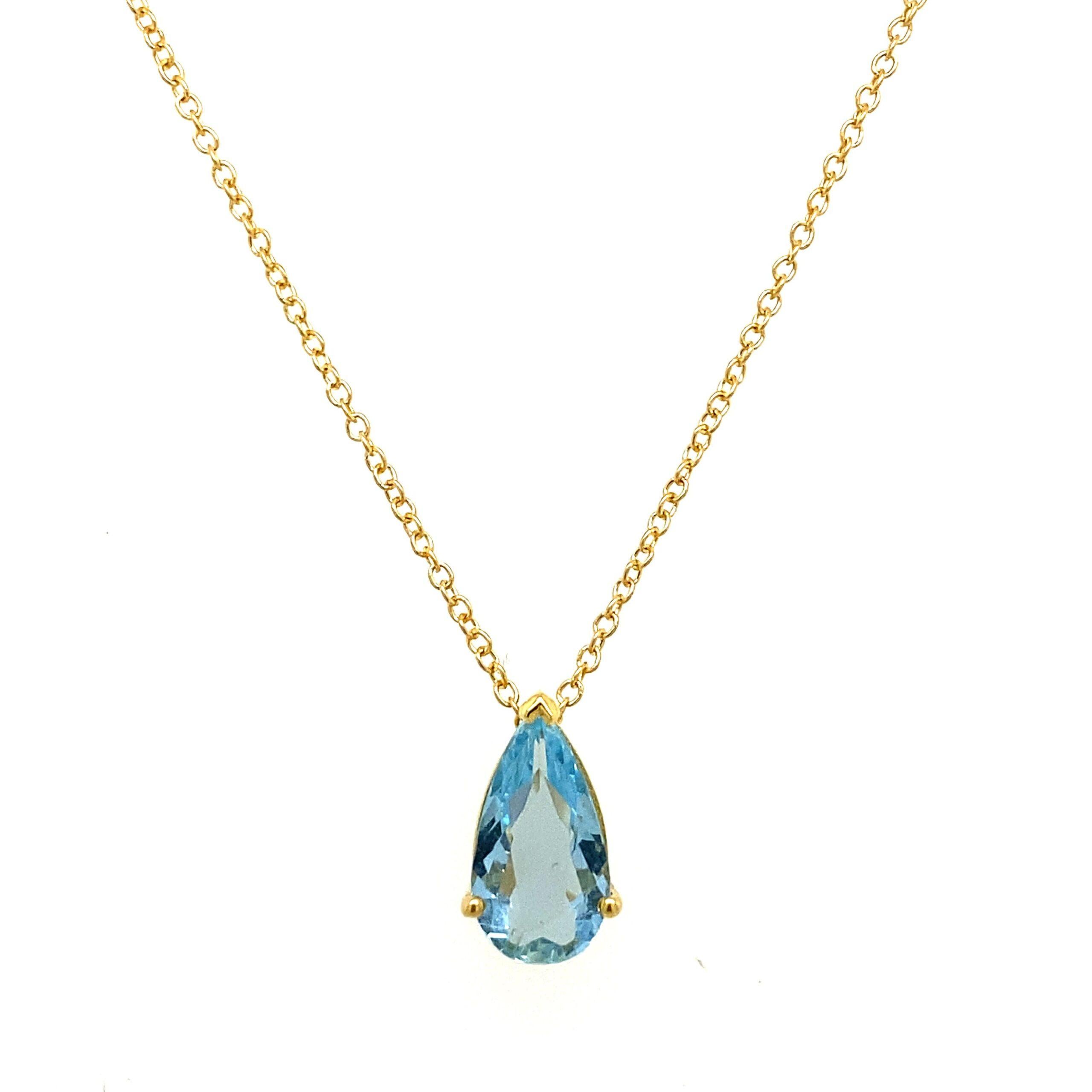 18ct Yellow Gold Fine Quality 1.02ct Pear Shape Aquamarine Pendant & 18ct Yellow Gold Chain.

Additional Information:
Total Weight: 2.3g  
16-18'' Chain
Aquamarine Weight: 1.02ct
Pear Aquamarine Size: 10.5mm by 6.6mm
SMS3746