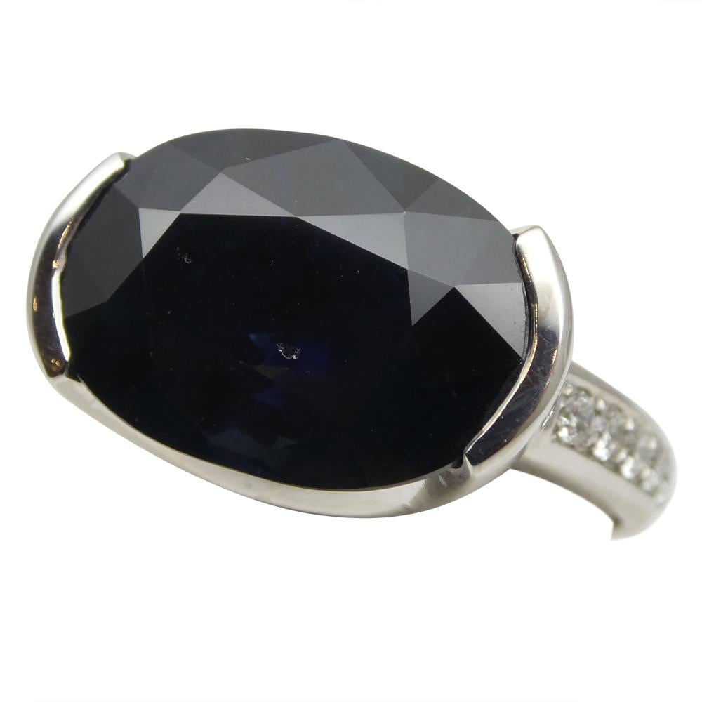 Fine Quality 12.21ct IGI Certified Unheated Blue Sapphire & Diamond Ring in 18k  For Sale 1