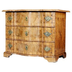 Antique Fine Quality 18th Century Burr Walnut Chest of Drawers