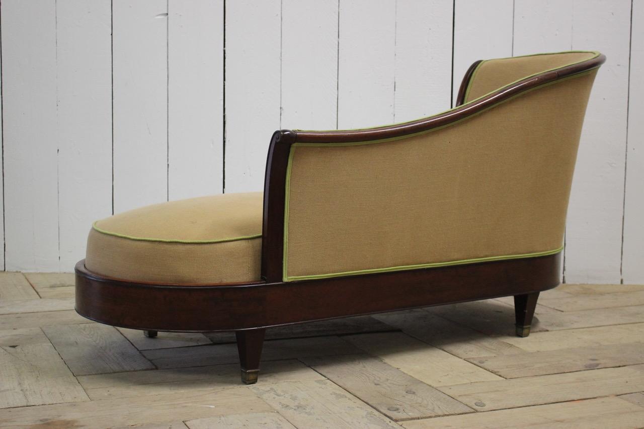 Fine Quality 19th Century French Daybed / Chaise Long For Sale 1