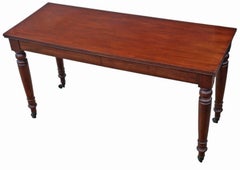Fine Quality 19th Century Mahogany Serving Dining Table – Antique Display Piece