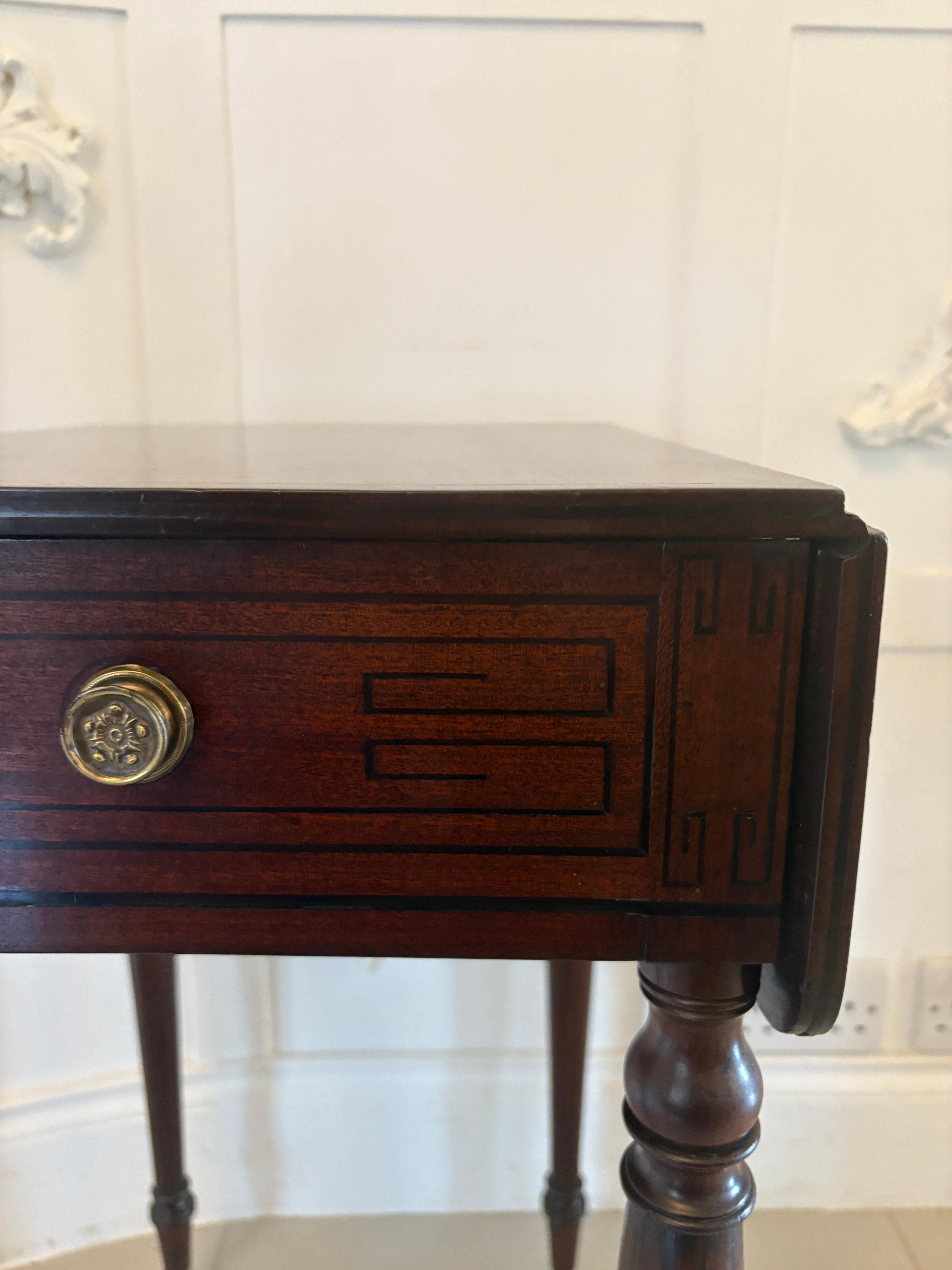 Belle qualité de lampe sur pied/table d'appoint du 19e siècle de style Régence antique en vente 4