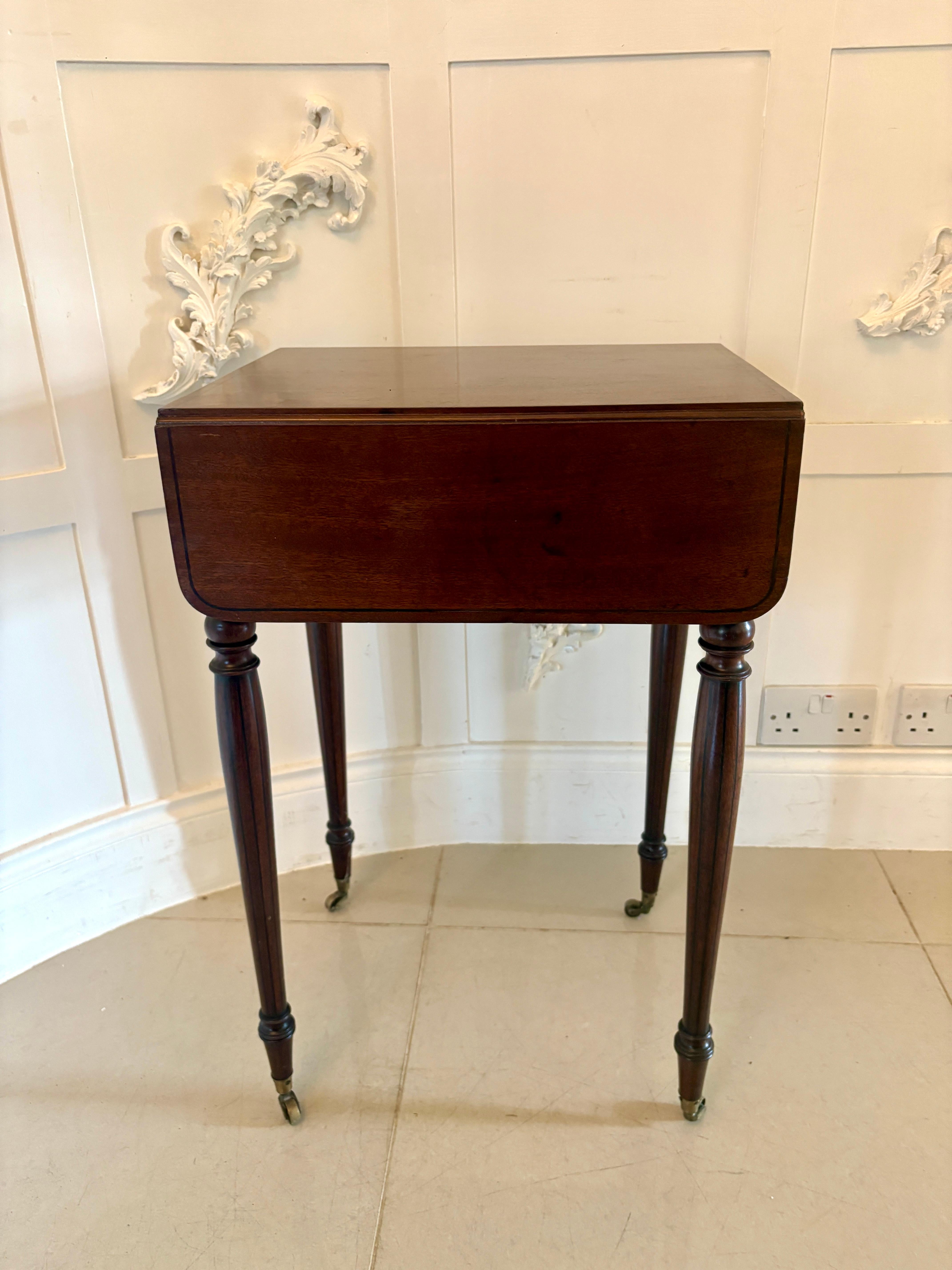 Belle qualité de lampe sur pied/table d'appoint du 19e siècle de style Régence antique en vente 1