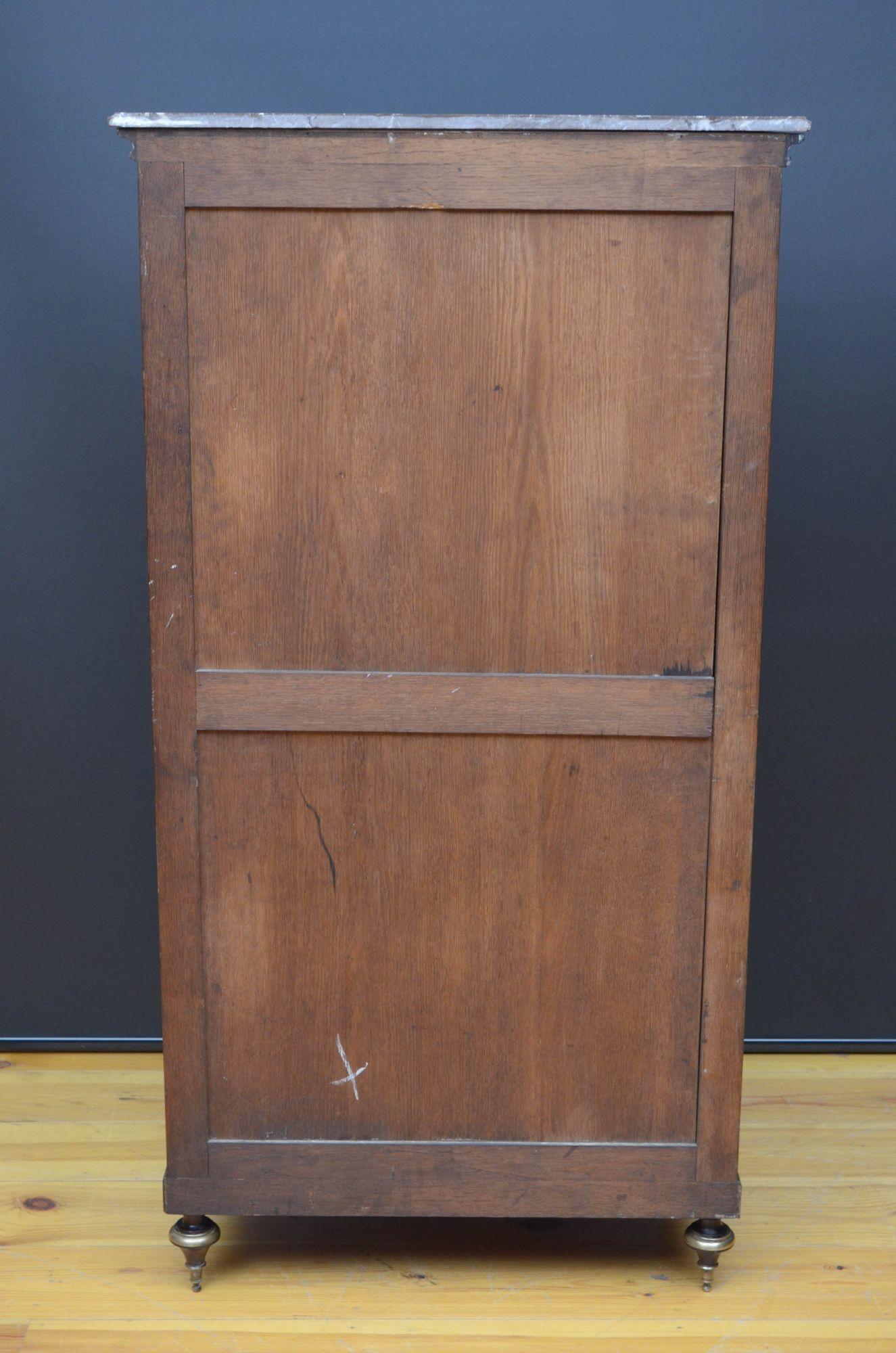 Fine Quality 19th Century Rosewood Vitrine For Sale 8