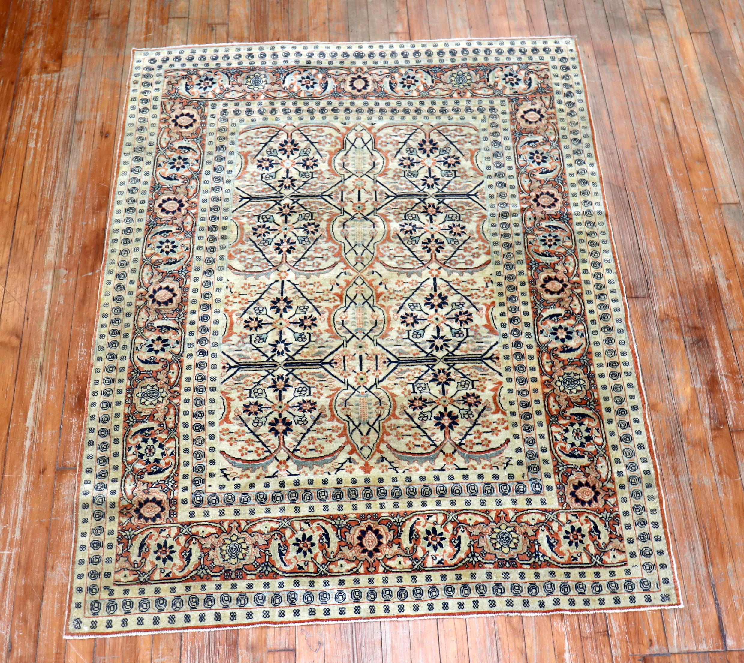 Fine Quality 19th Century Tabriz Rug 4