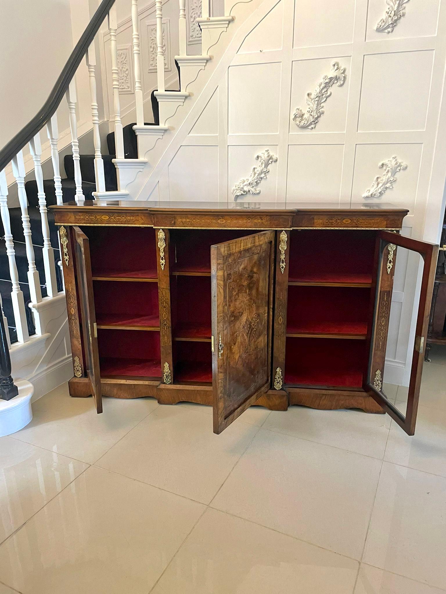 English Fine Quality 19th Century Victorian Burr Walnut Inlaid Credenza For Sale