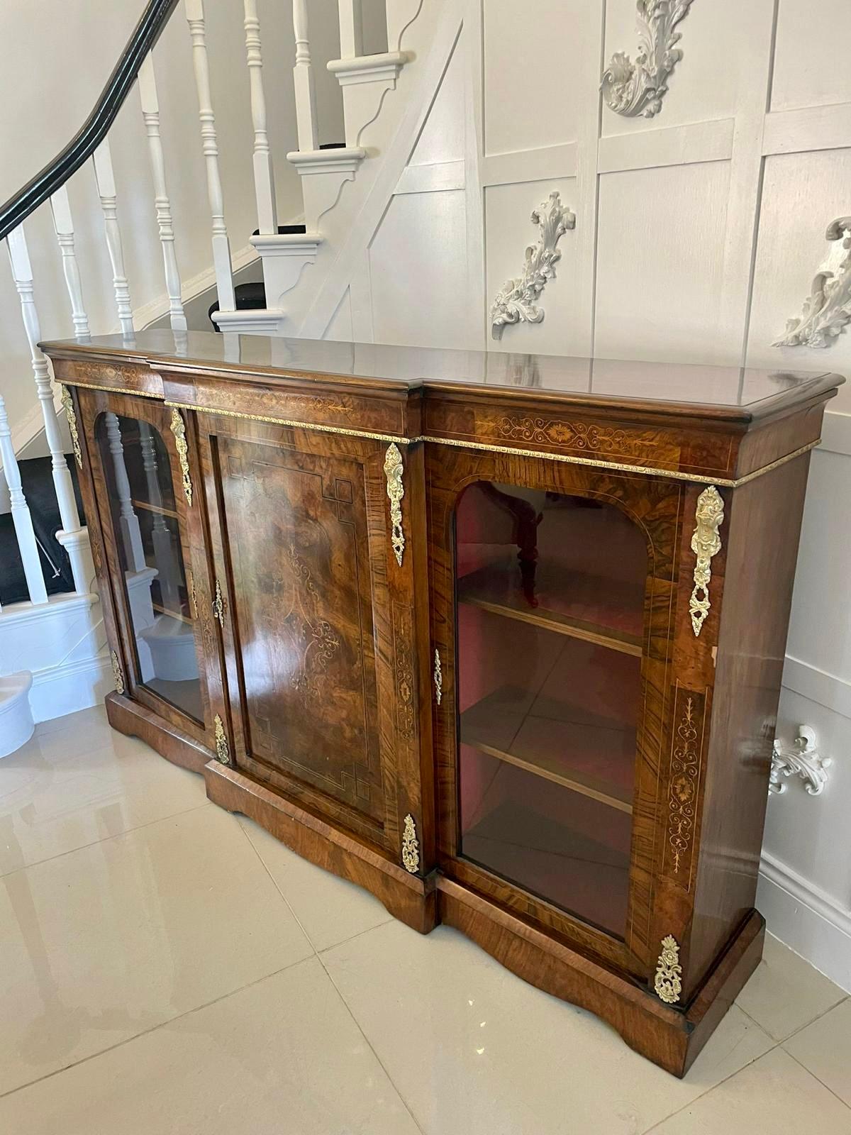 Fine Quality 19th Century Victorian Burr Walnut Inlaid Credenza In Good Condition For Sale In Suffolk, GB