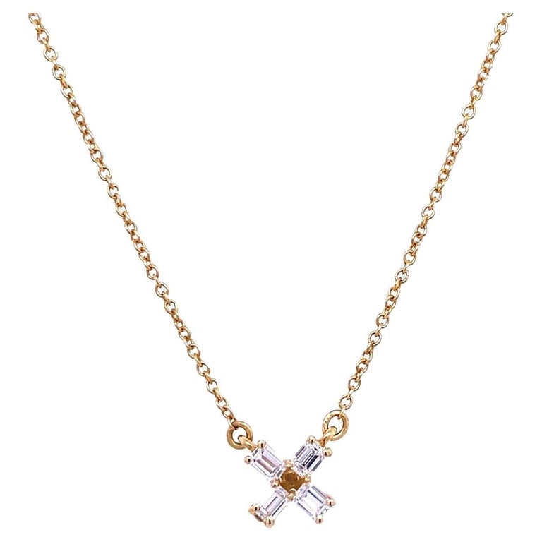 18ct Yellow Gold V Necklace