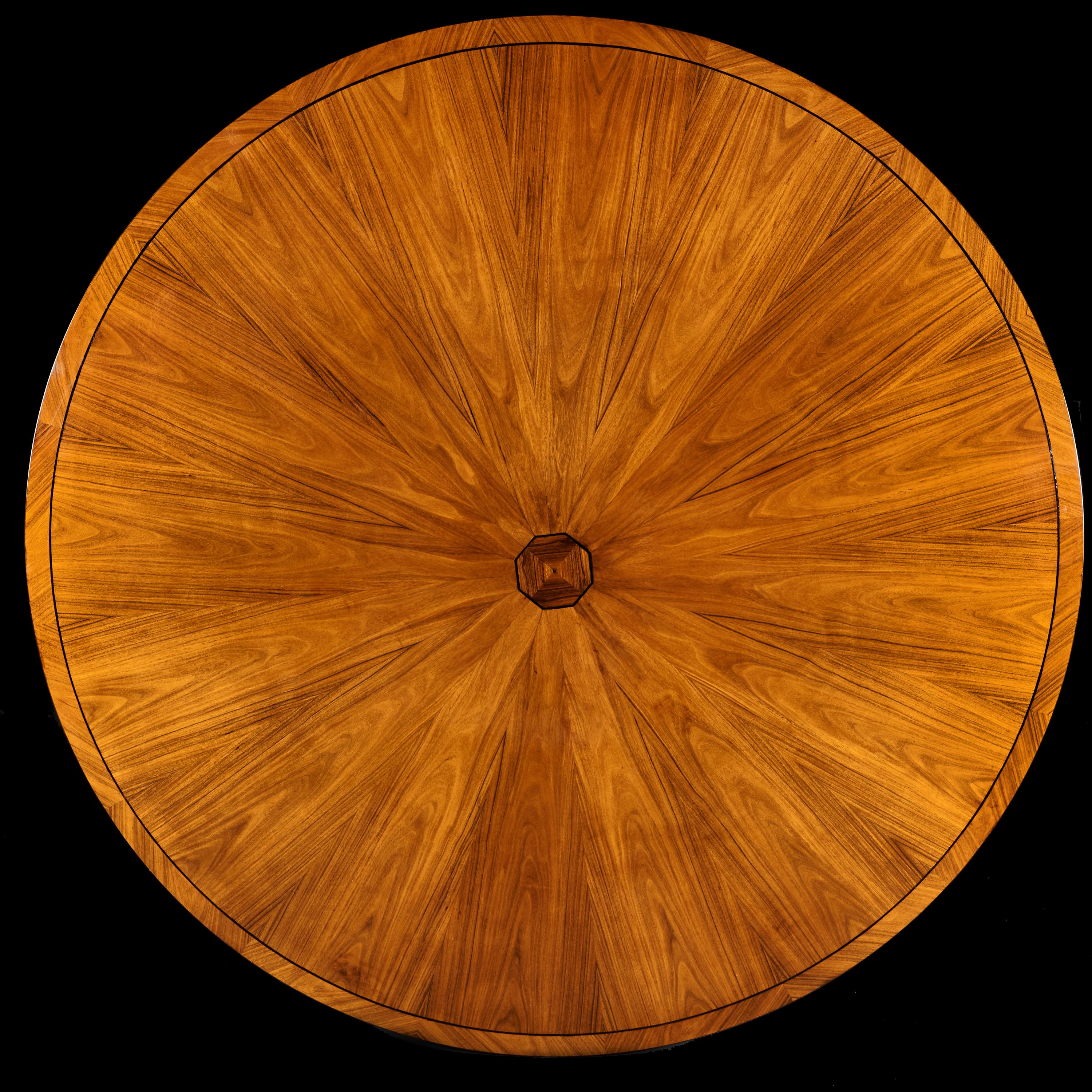 20th Century Fine Quality Circular Olive Wood and Ebony Dining Table