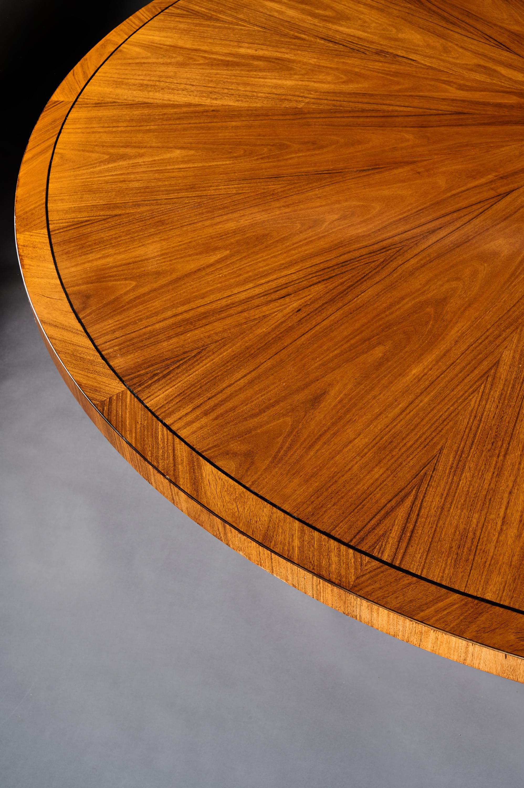 Fine Quality Circular Olive Wood and Ebony Dining Table 3