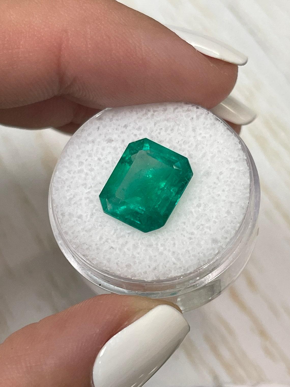 Feine Qualität 5,20 Karat Classic Smaragdschliff kolumbianischen Smaragd - Mai Birthstone im Zustand „Neu“ im Angebot in Jupiter, FL