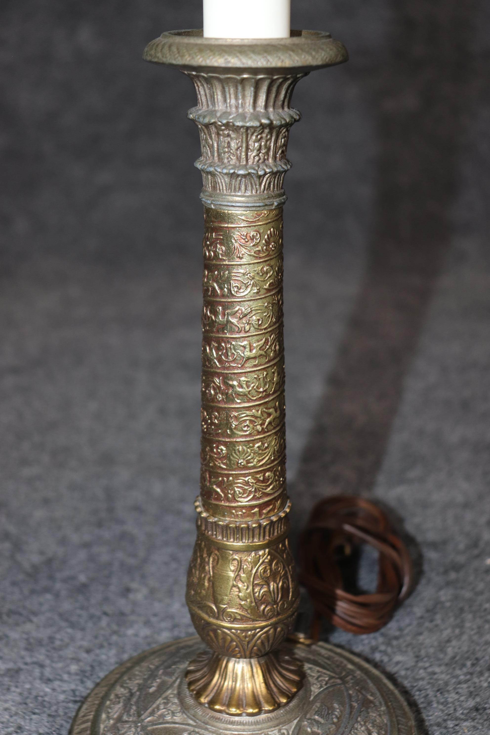 Fine Quality Aged Brass French Table or Bouillotte Lamp with shades 3