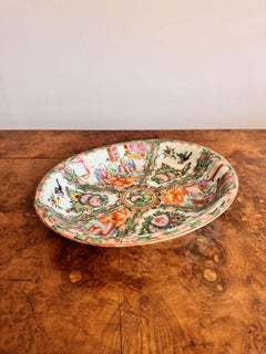 Fine quality antique 19th Century Chinese canton large bowl