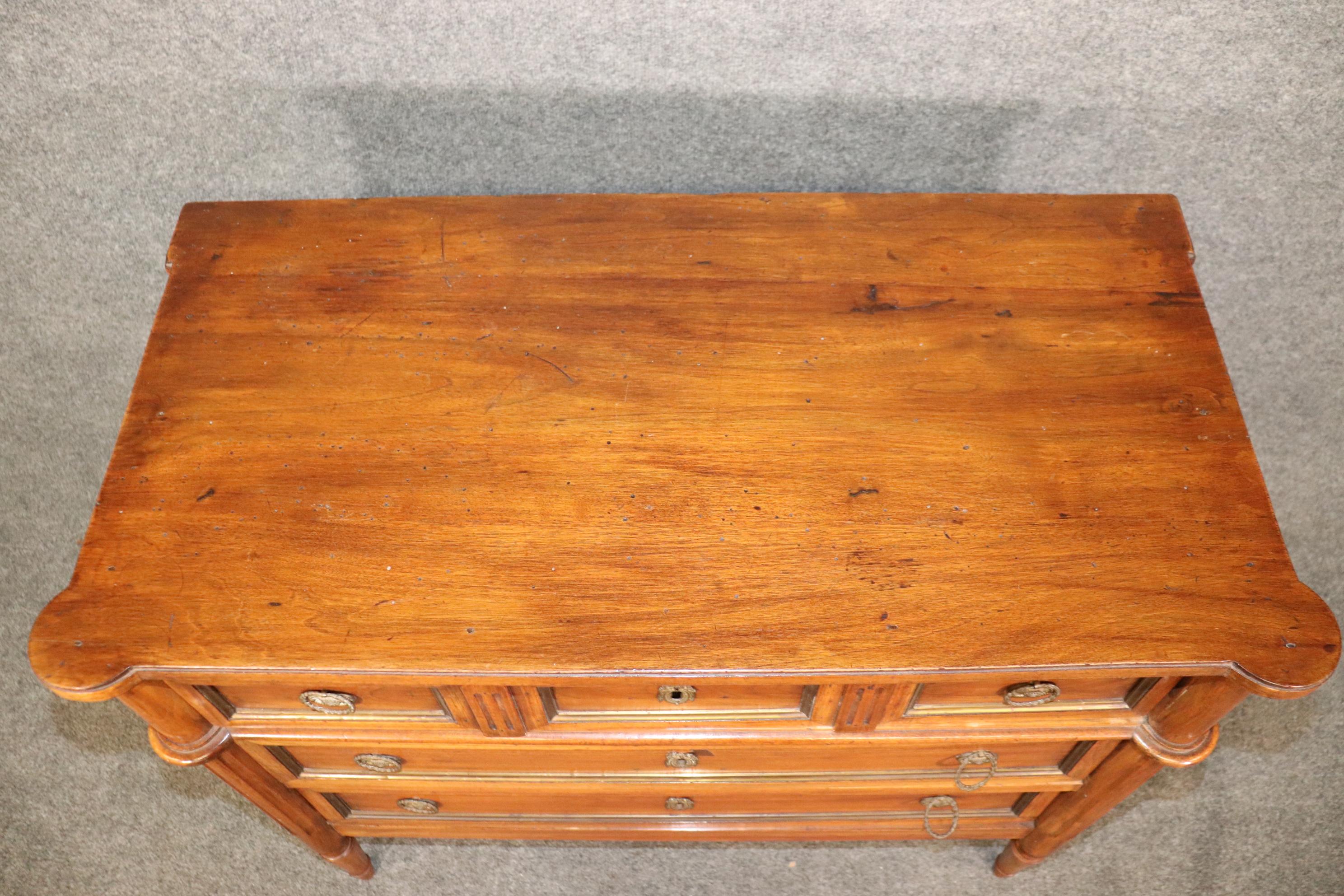 Fine Quality Antique 19th Century French Directoire 3 Drawer Commode 4