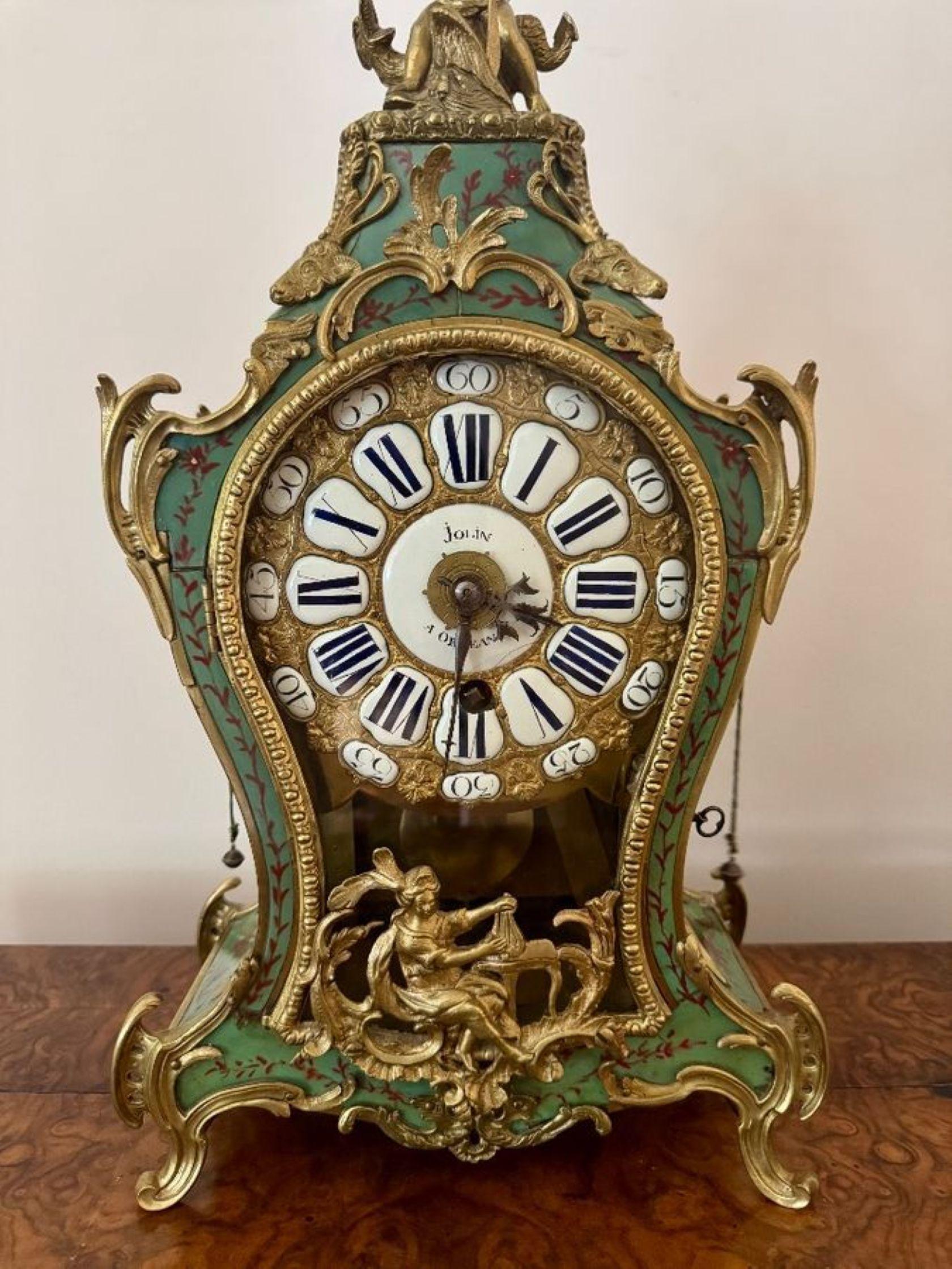 Fine quality antique 19th Century French ormolu mantle clock For Sale 4