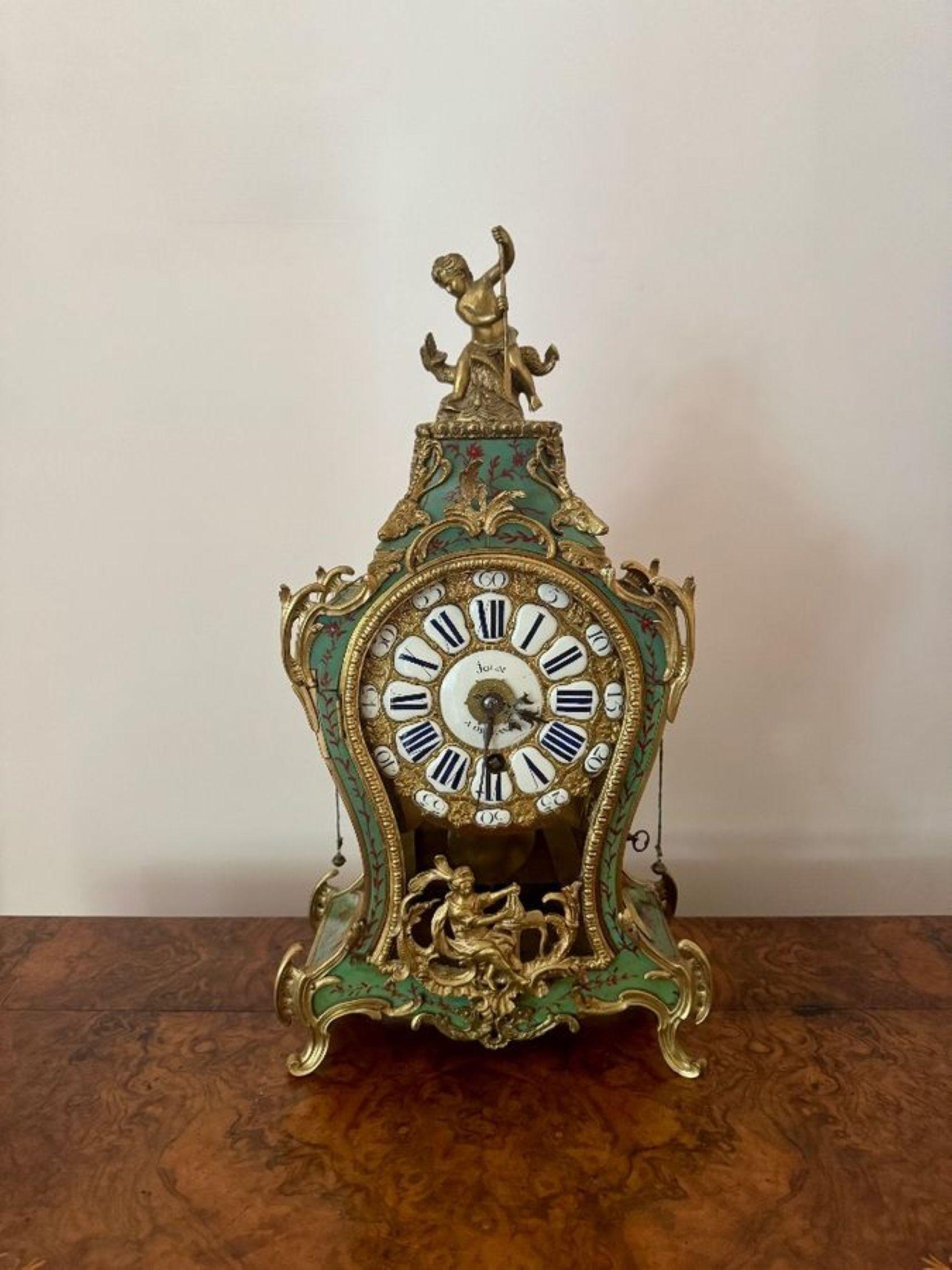 Fine quality antique 19th Century French ormolu mantle clock For Sale 1