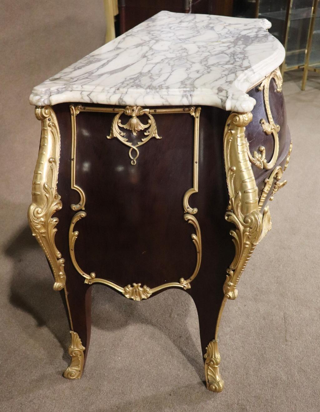 Fine Quality Antique Bronze Mounted Marble Top Louis XV French Commode For Sale 5