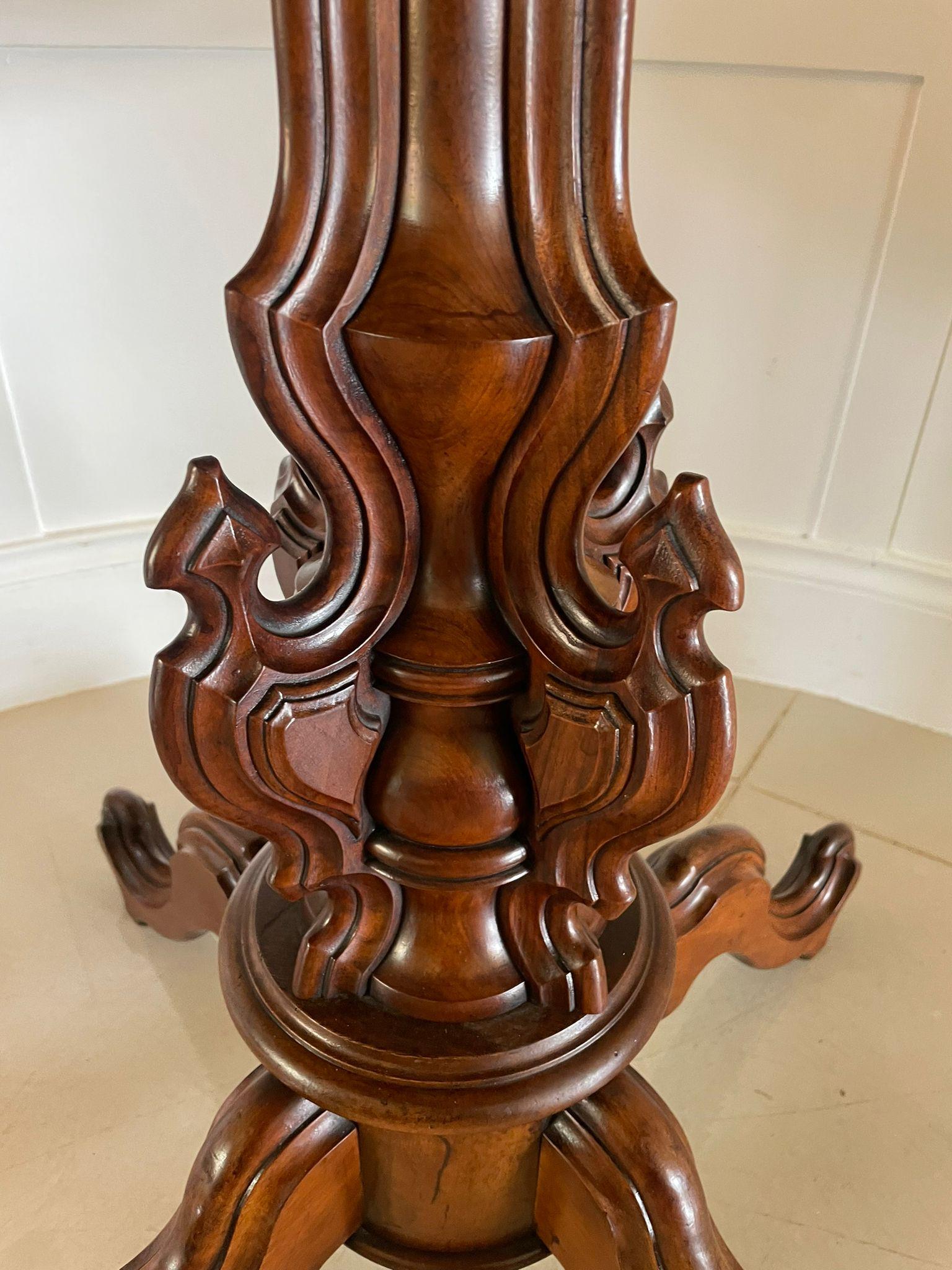 Fine Quality Antique Burr Walnut Shaped Tilt Top Centre Table For Sale 1