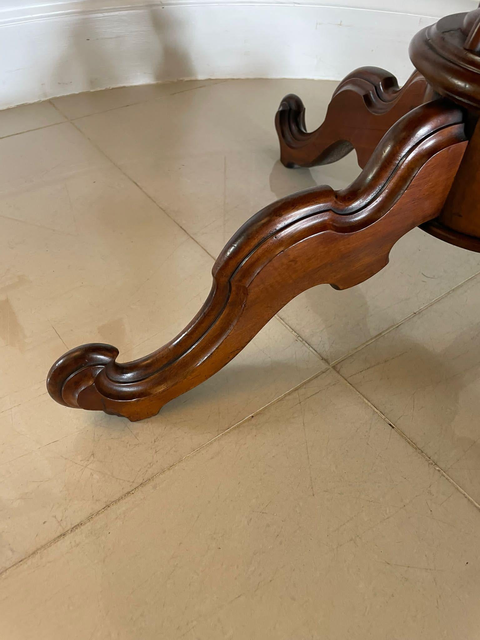 Fine Quality Antique Burr Walnut Shaped Tilt Top Centre Table For Sale 3
