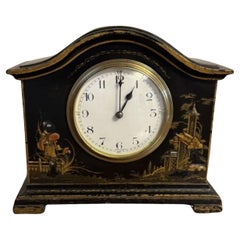 Orologio da camino antico di qualità con decorazioni a cineserie edoardiane