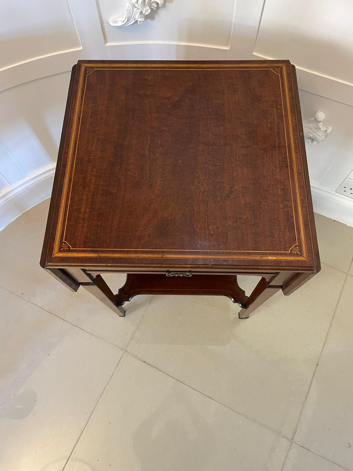 Fine Quality Antique Edwardian Inlaid Mahogany Occasional/Lamp Table For Sale 4