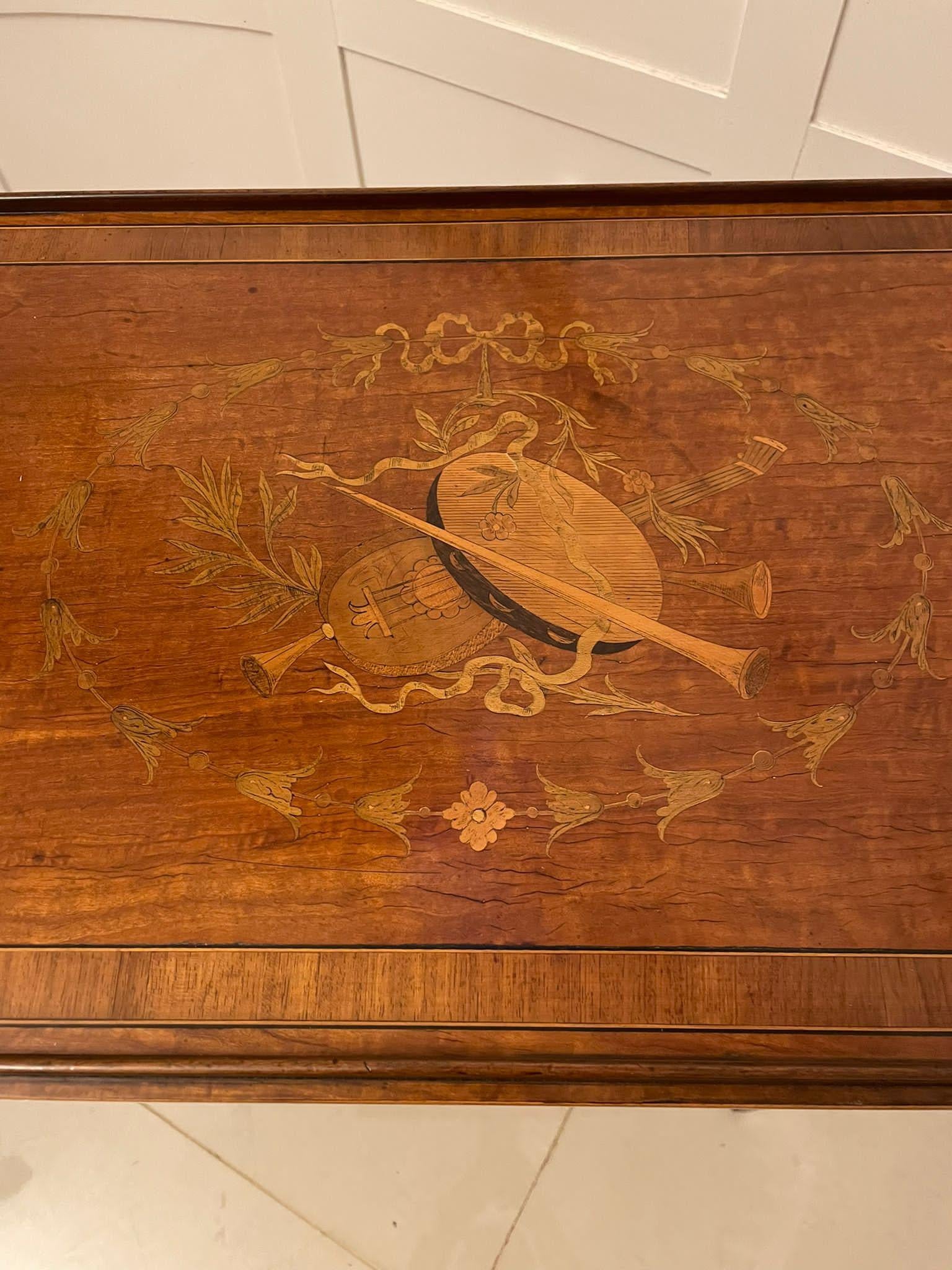 Antiker edwardianischer Satinholz-Lampentisch mit Intarsien von hoher Qualität (Frühes 20. Jahrhundert) im Angebot