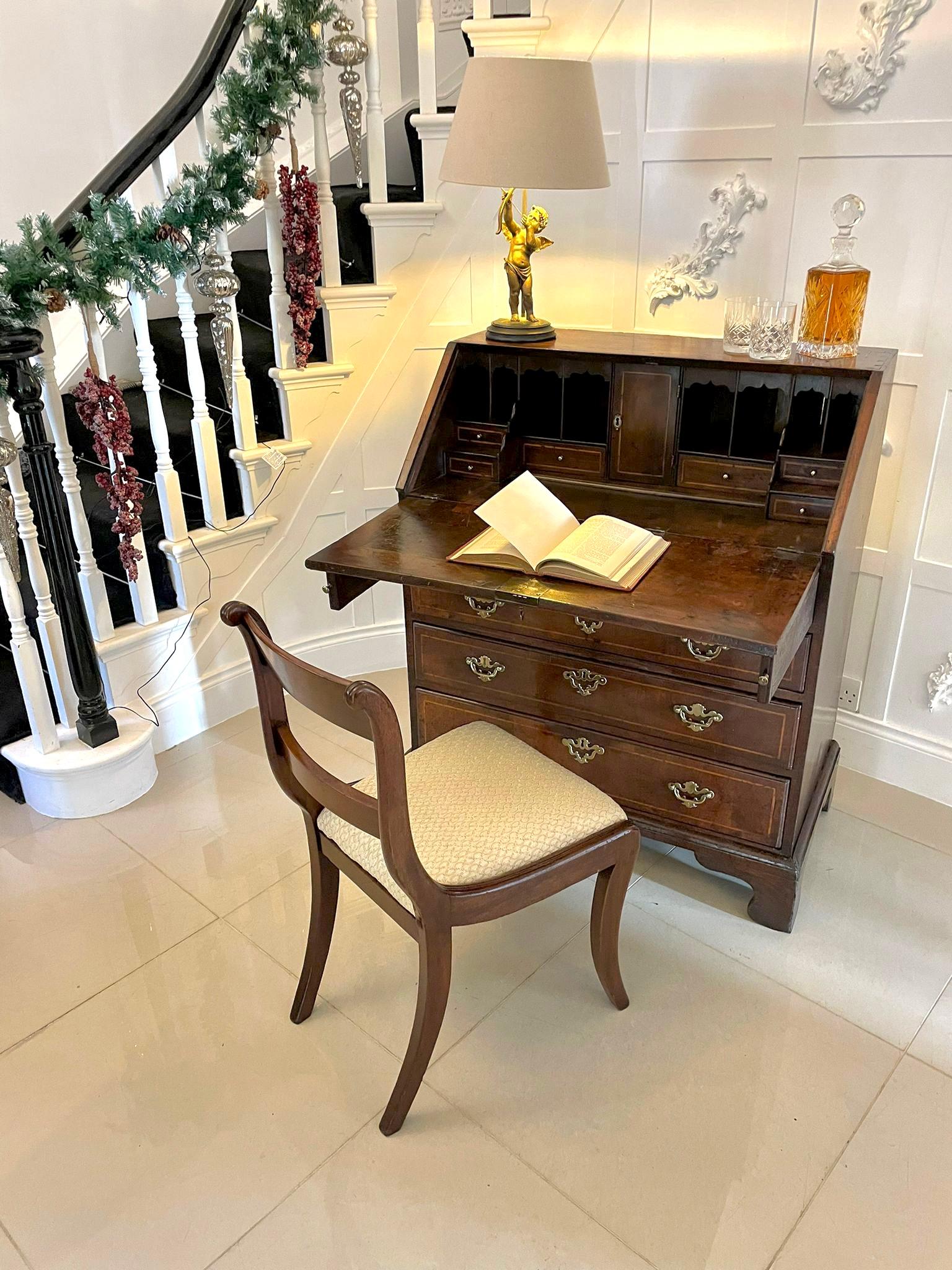 Fine Quality Antique George I Figured Walnut Bureau with Original Handles In Good Condition For Sale In Suffolk, GB