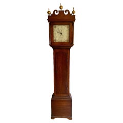 Pendule ancienne à long boîtier en acajou de George III de belle qualité