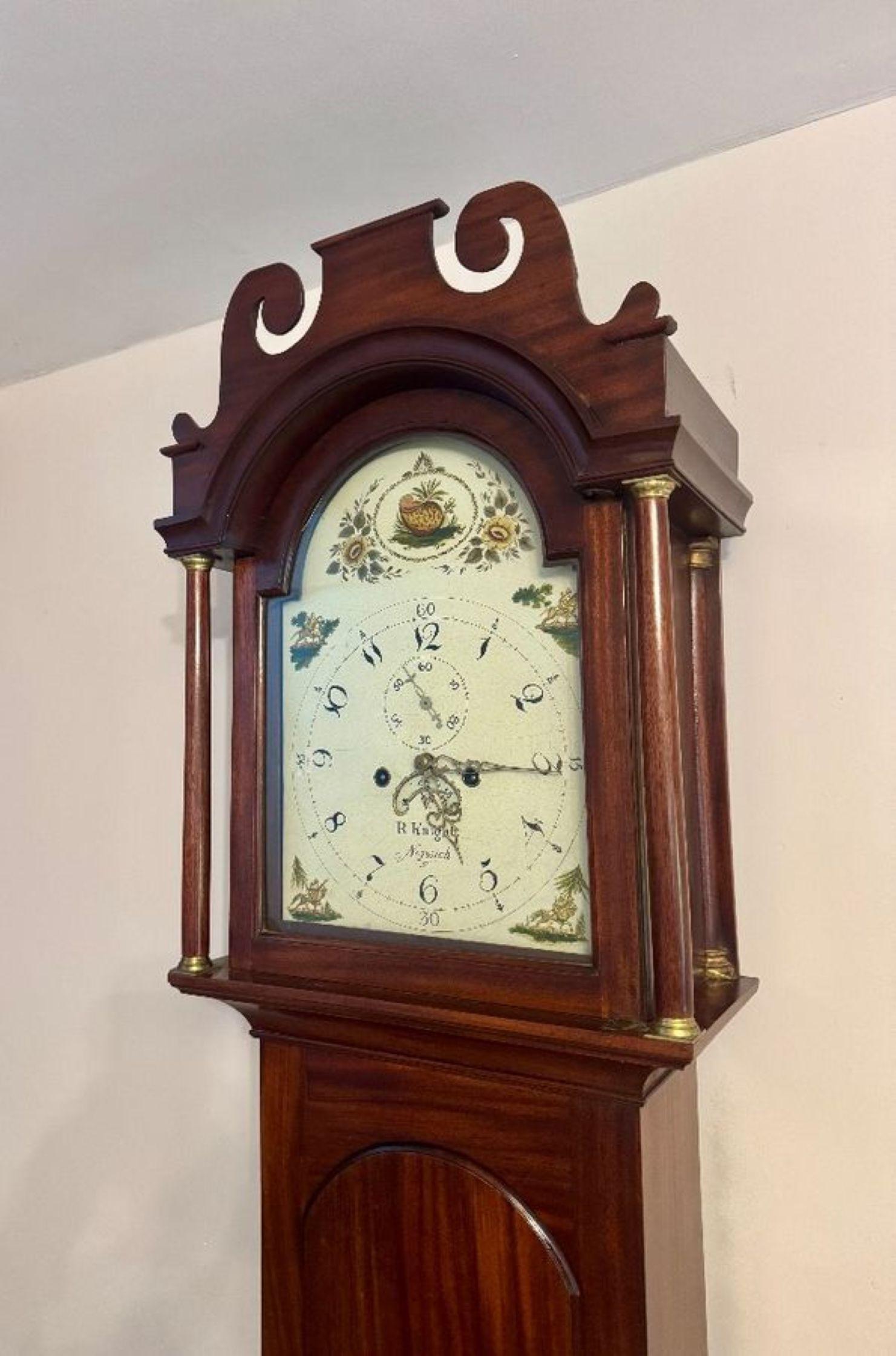 Hochwertige antike George III. Mahagoni Standuhr im Angebot 1