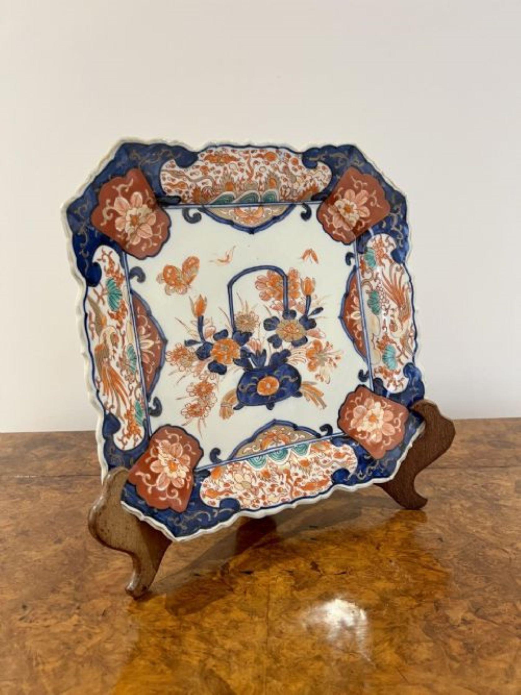 Fine Quality Antique Hand Painted Japanese Large Imari square Plate In Good Condition For Sale In Ipswich, GB