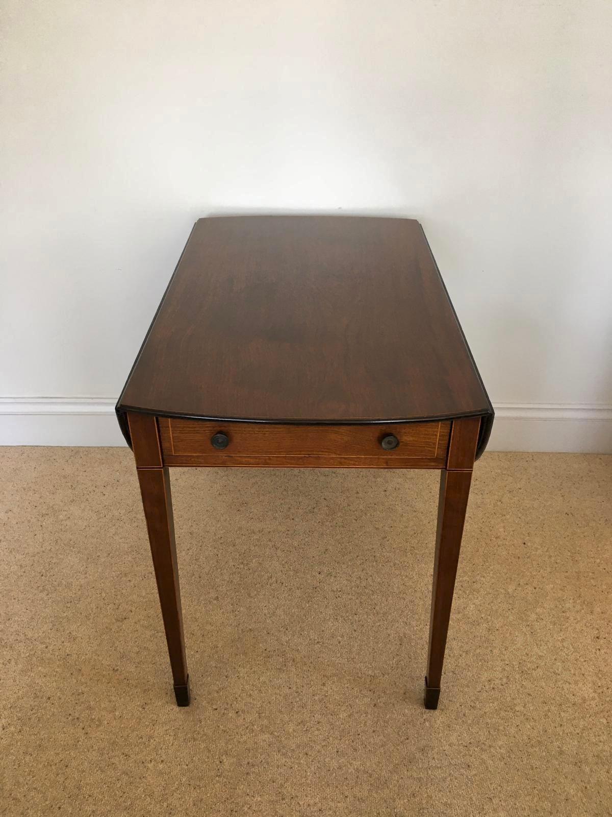 Fine Quality Antique Inlaid Mahogany Pembroke Table For Sale 7