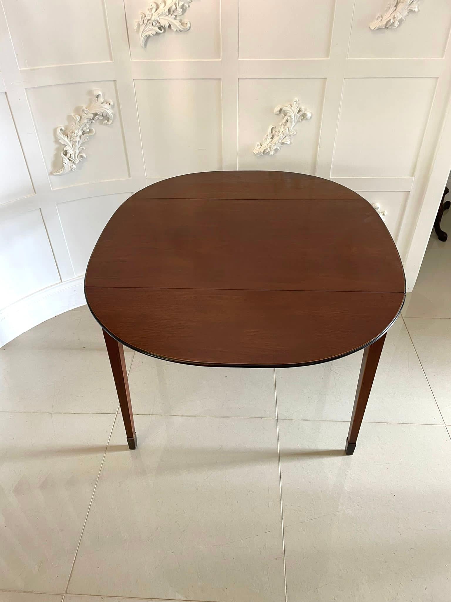 Fine Quality Antique Inlaid Mahogany Pembroke Table In Good Condition For Sale In Suffolk, GB