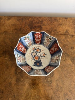 Fine quality antique Japanese imari bowl