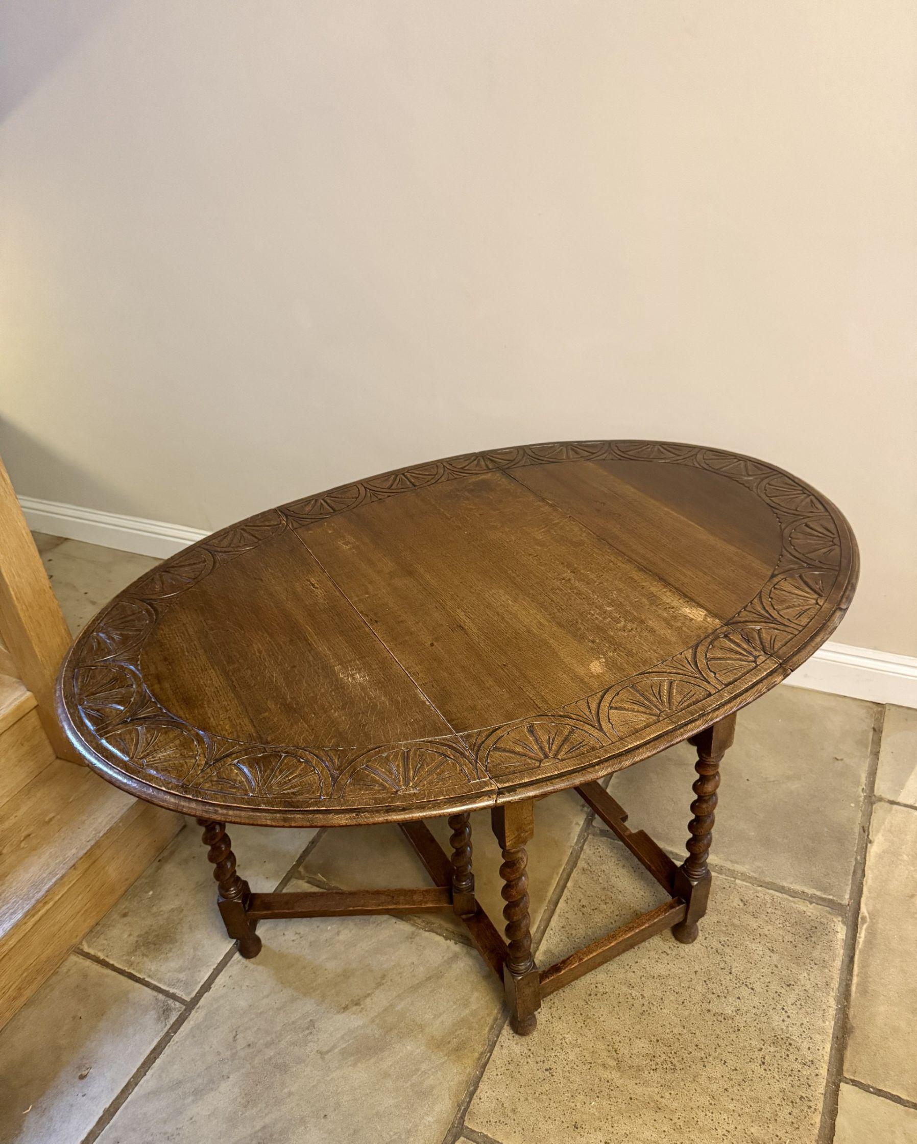 Table de salle à manger à abattant en chêne ancien de qualité supérieure en vente 4
