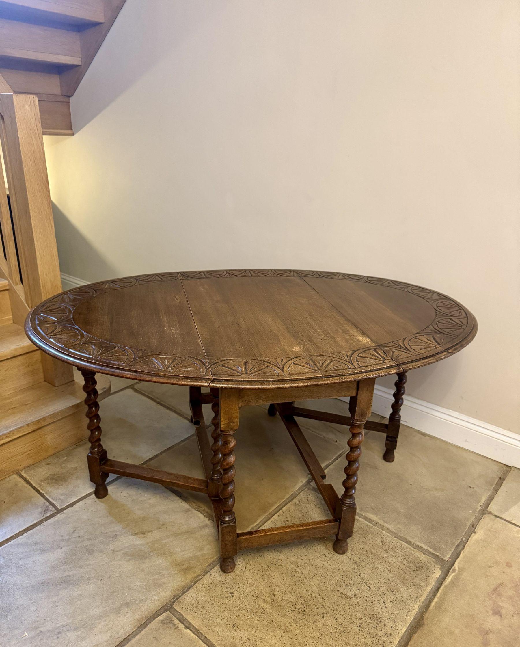Table de salle à manger à abattant en chêne ancien de qualité supérieure en vente 5